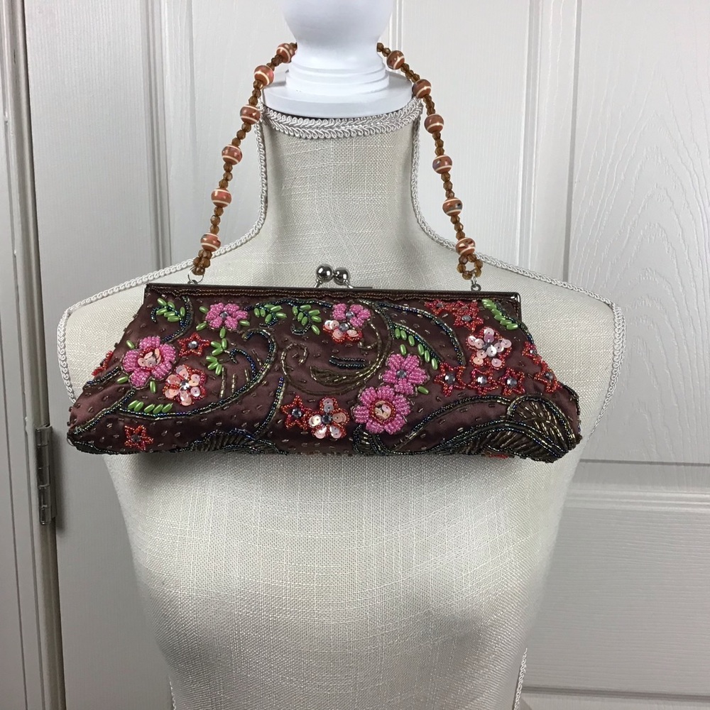 NWOT Silk beaded baguette evening bag